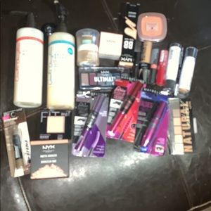 Brand new make up